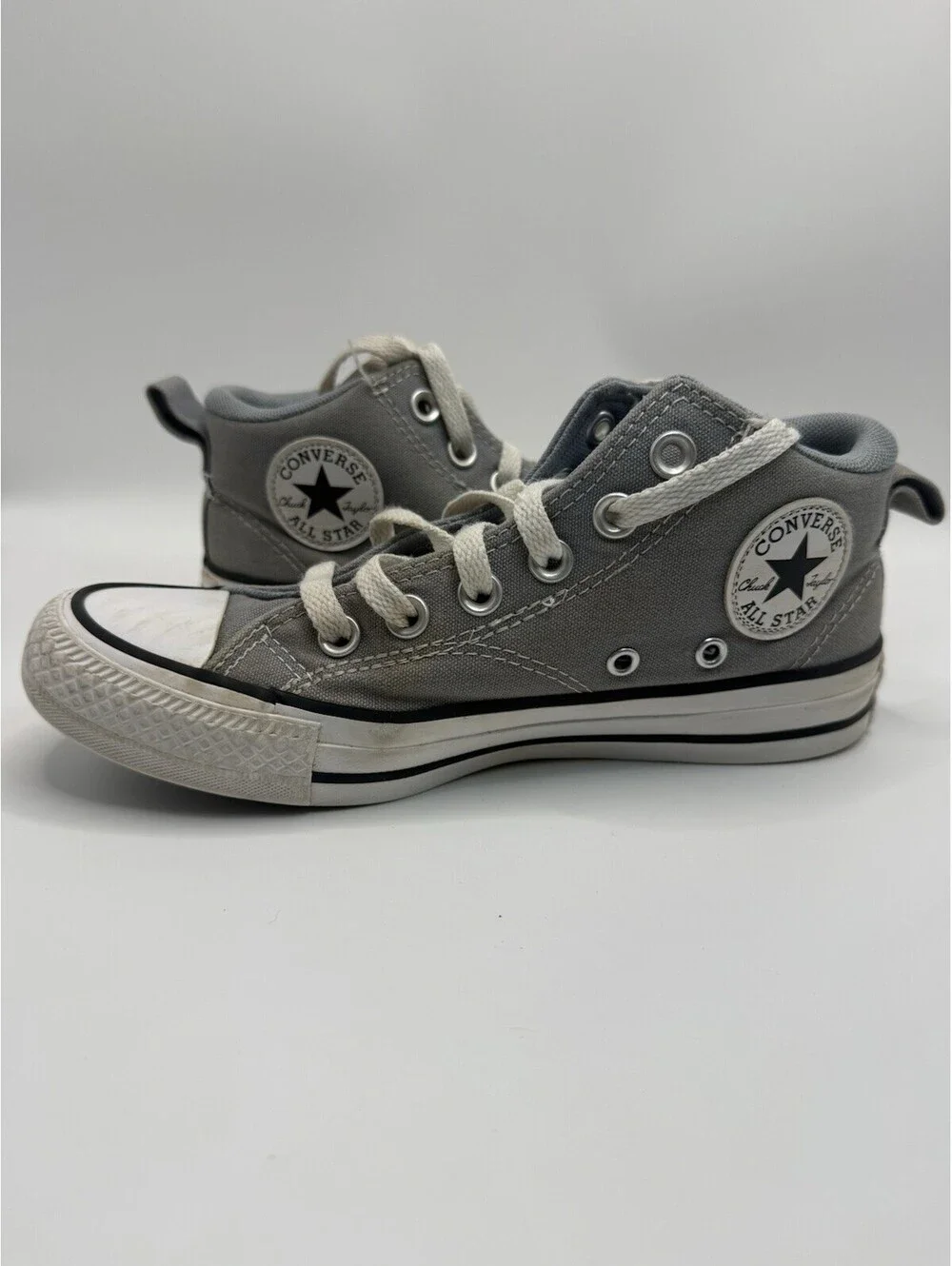 Converse Boys Chucks All Star Mid Sneaker Athletic Gray Leather Big Kids Size 4